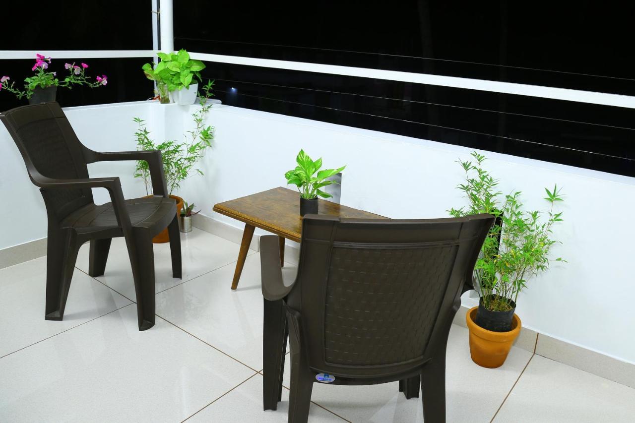 Bethesda Inn Kochi Buitenkant foto