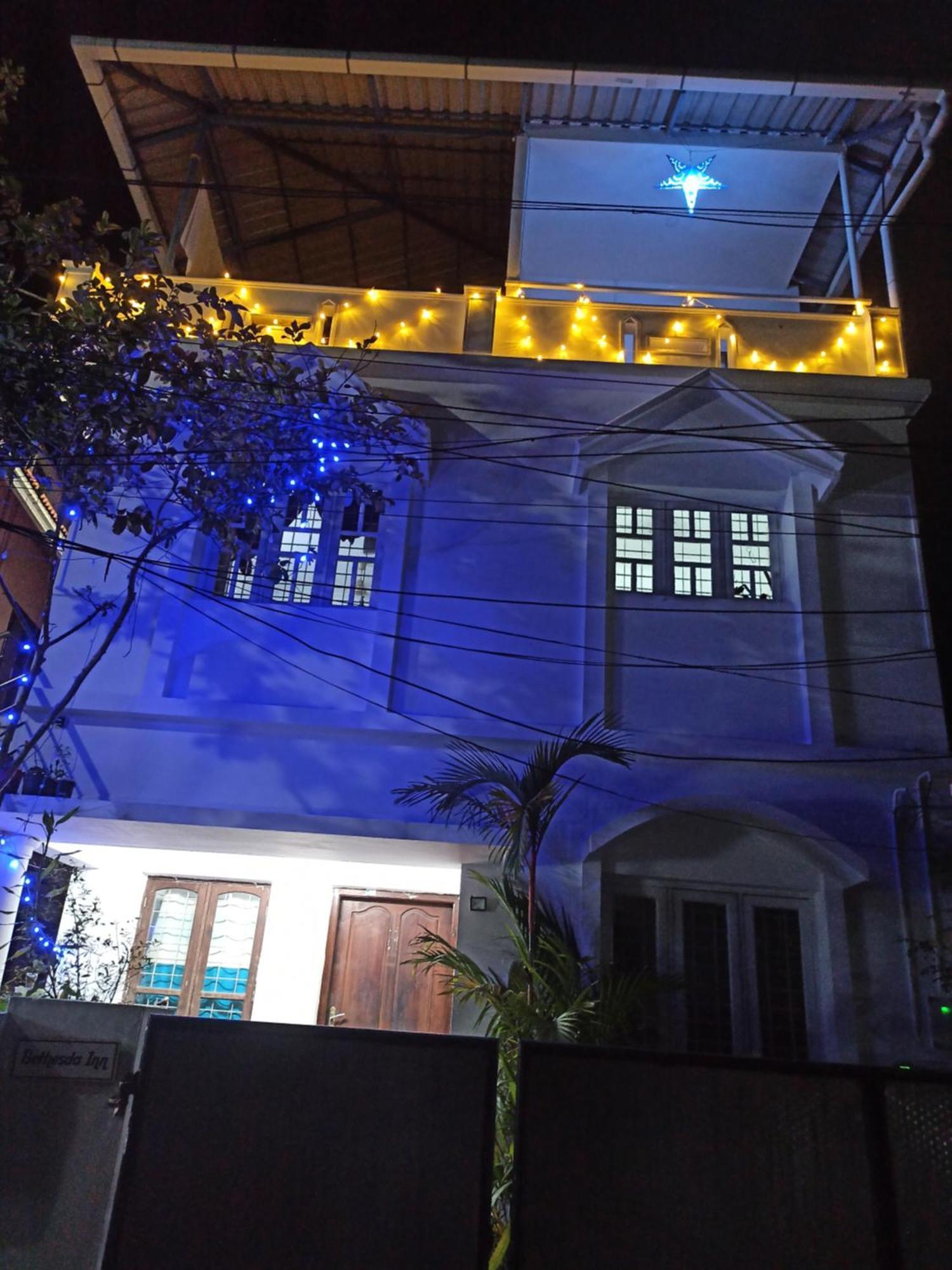 Bethesda Inn Kochi Buitenkant foto