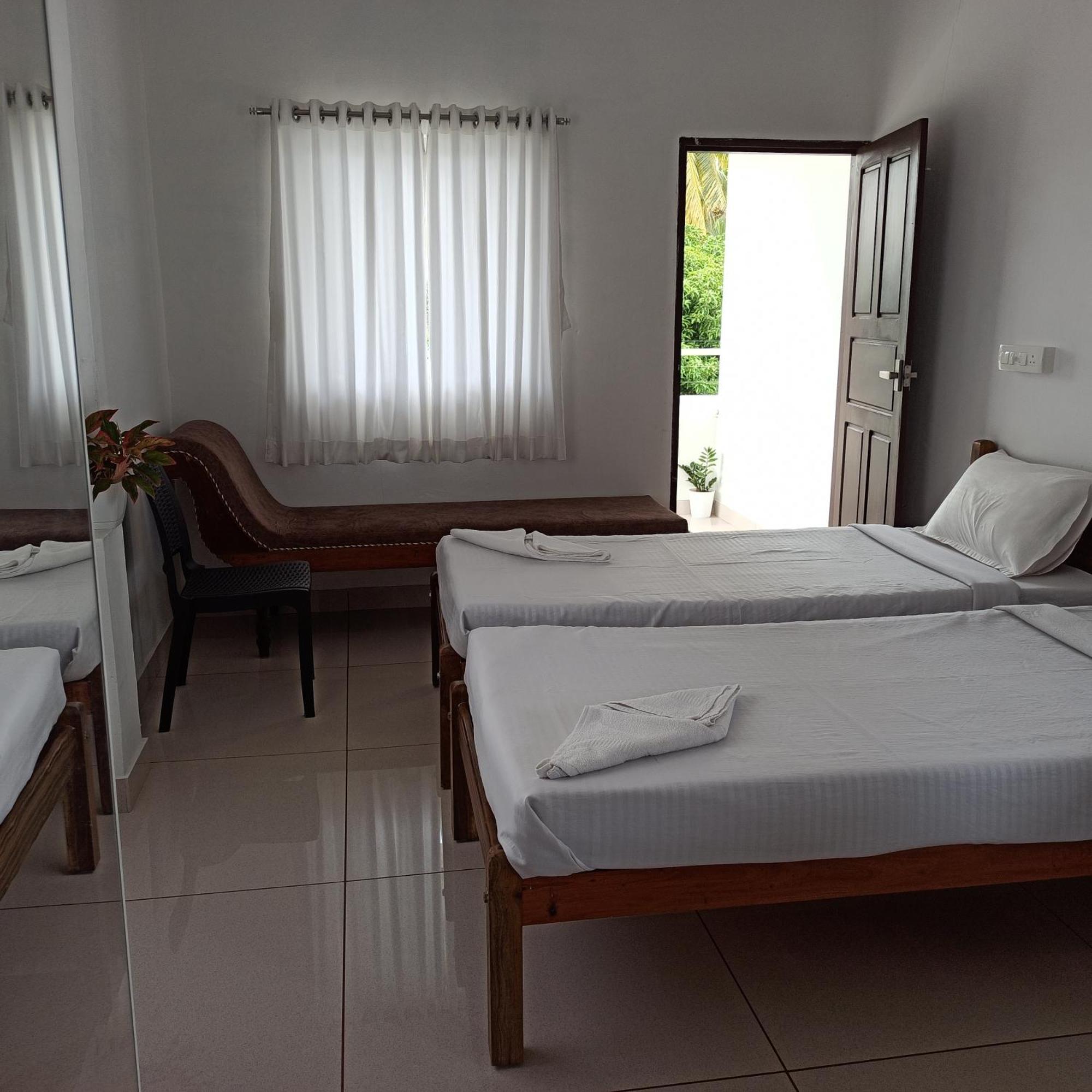 Bethesda Inn Kochi Buitenkant foto
