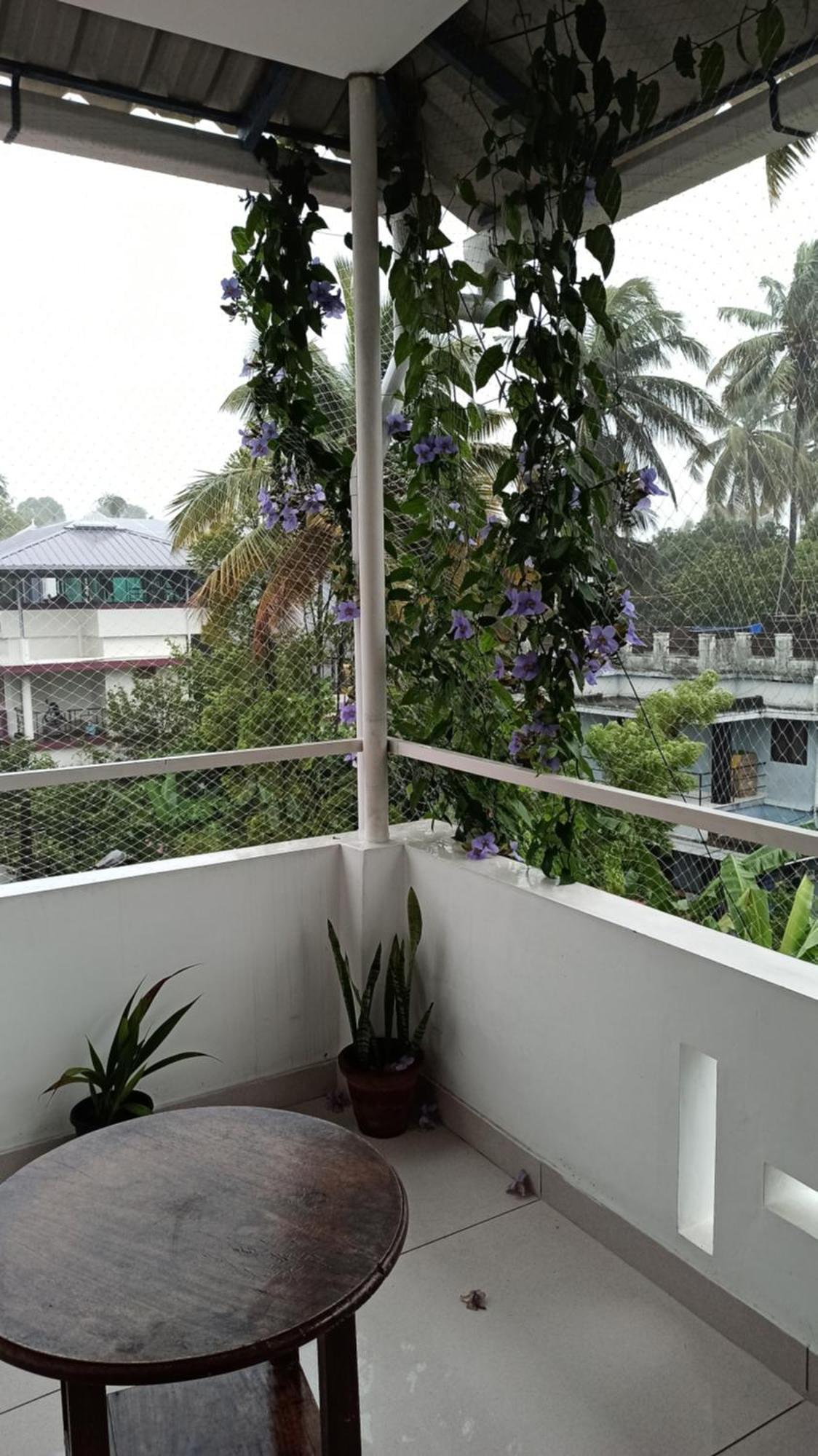 Bethesda Inn Kochi Buitenkant foto