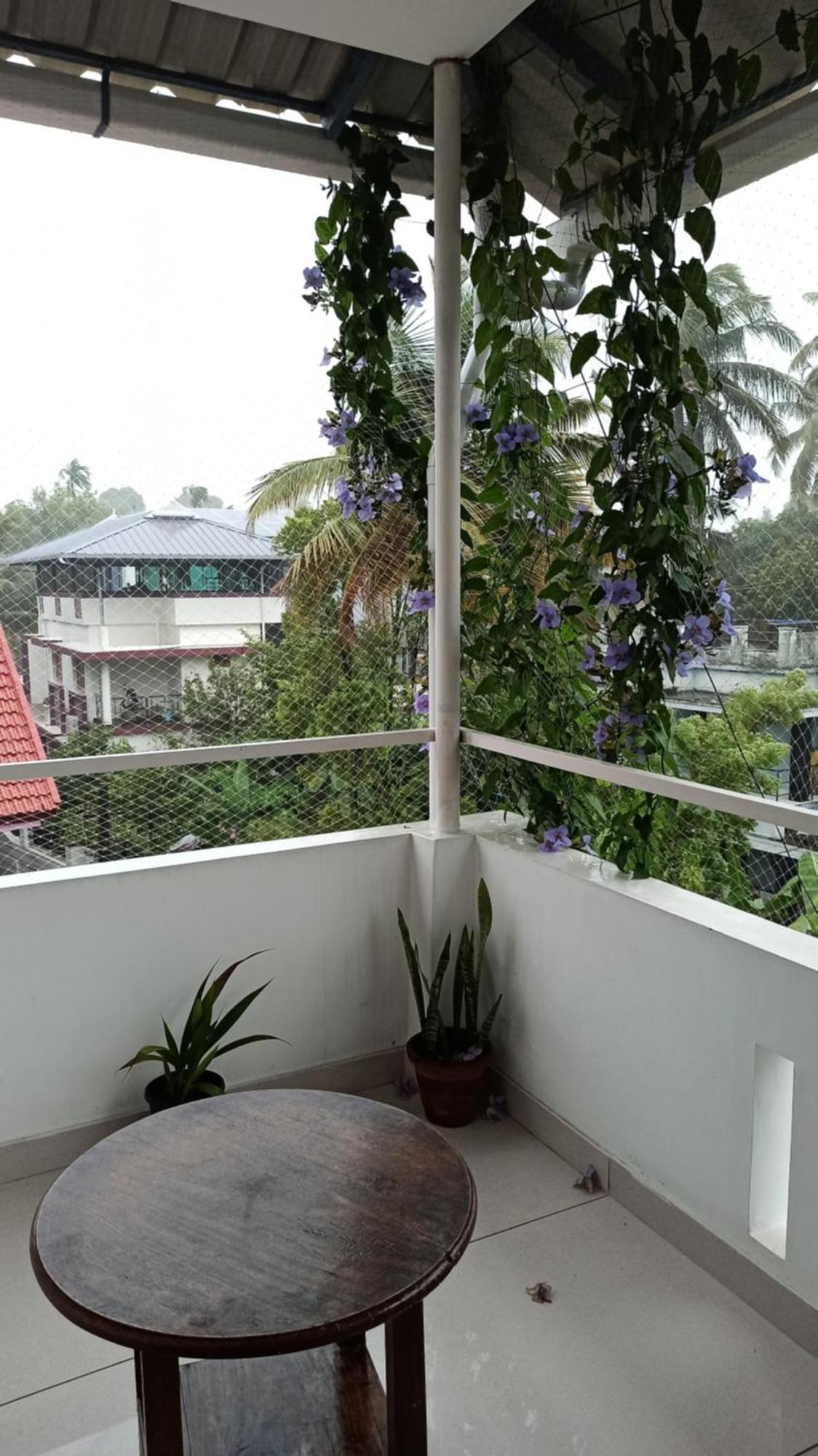 Bethesda Inn Kochi Buitenkant foto